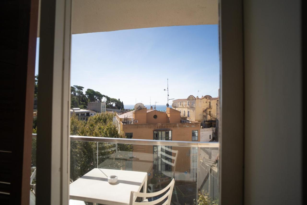 Dynamic Hotels Caldetes Barcelona กัลเดส เอสตราก ภายนอก รูปภาพ