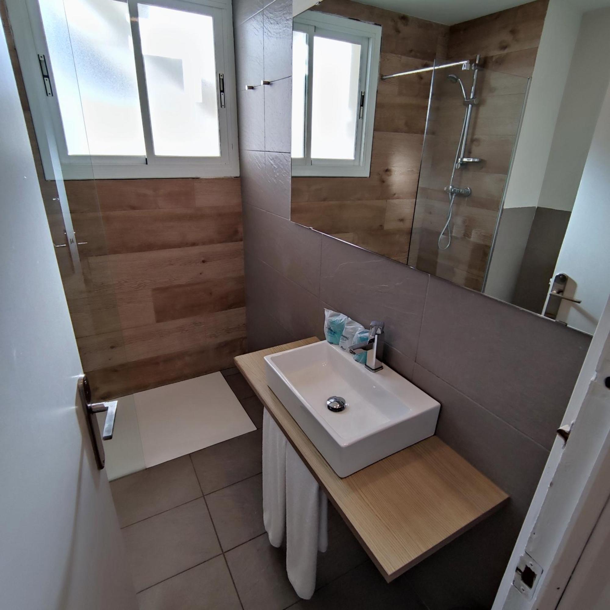 Dynamic Hotels Caldetes Barcelona กัลเดส เอสตราก ภายนอก รูปภาพ
